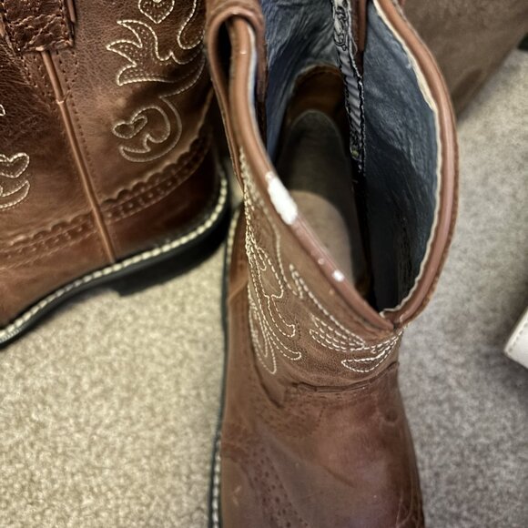 Women's size 8 B "Fat Baby" by Ariat, Leather Western Boot - Picture 9 of 10